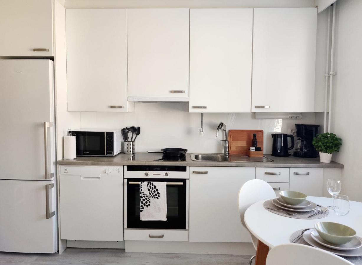Beautiful Studio In The Heart Of Лахти Экстерьер фото